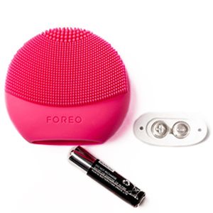 foreo-luna-play-plus-portable-facial-cleansing-machine-2020-7-10