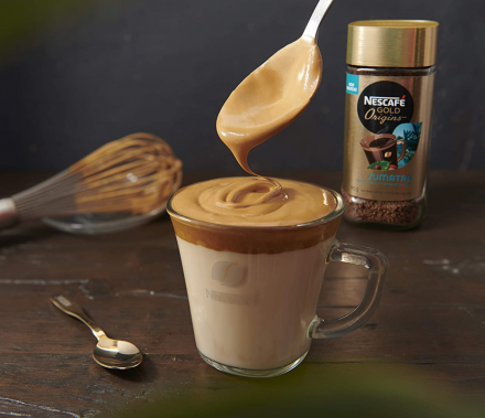 nescafnespresso-gold-instant-coffee-473-wake-up-vibrant-2020-6-24